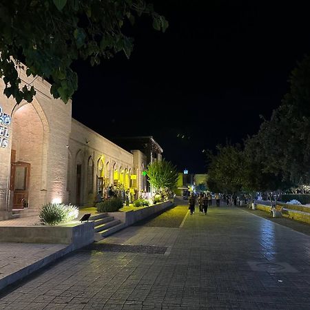Munis Hotel Buhara Kültér fotó